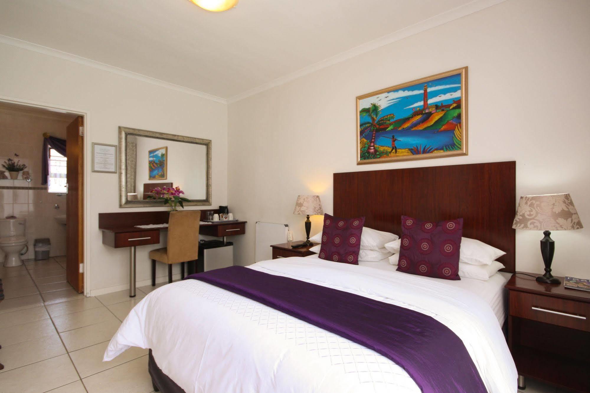 Le Blue Guesthouse Порт-Элизабет Экстерьер фото